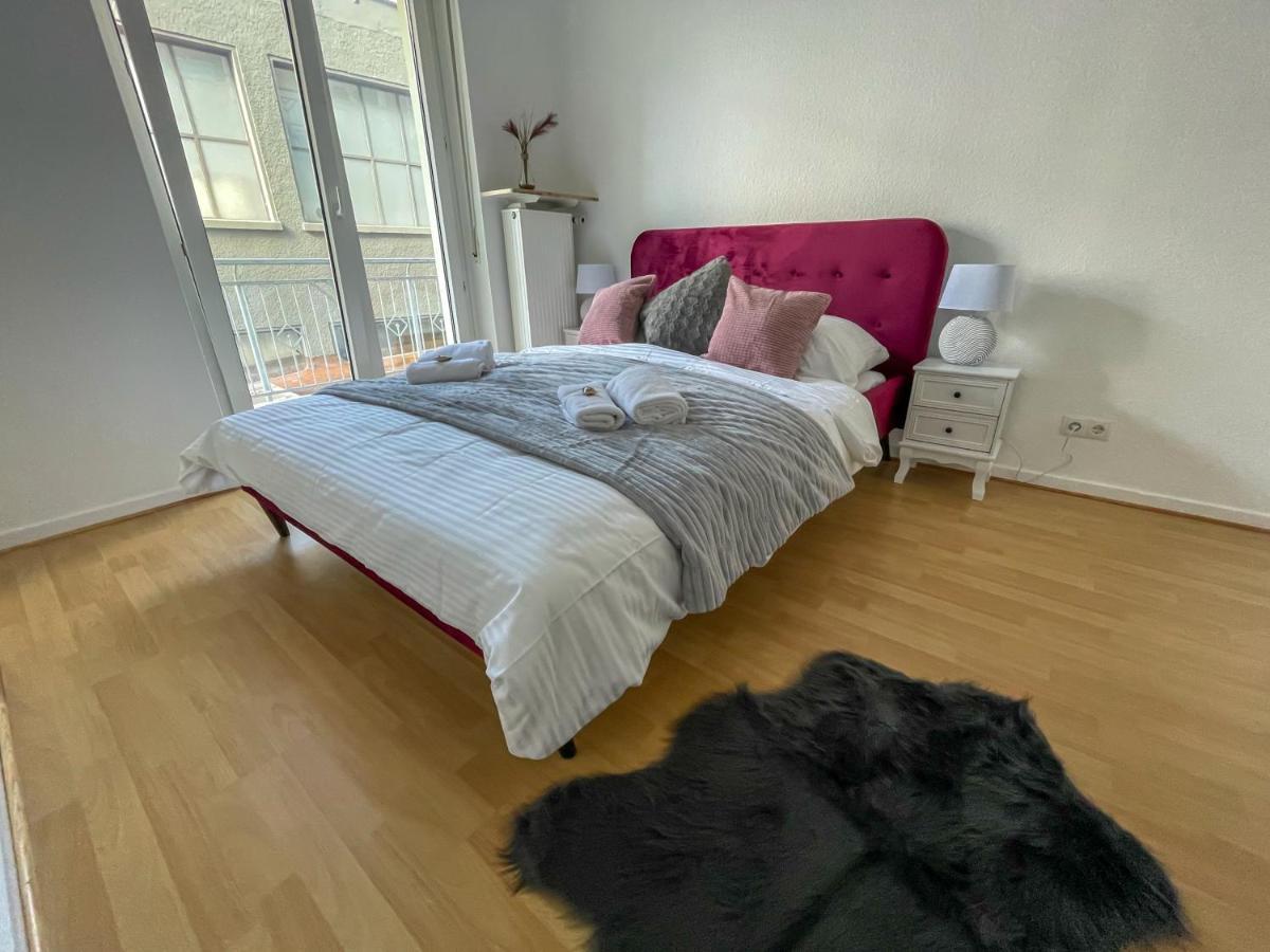 Urbansuites - Stylish Apartments I Koblenz Center I Kitchen I Up To 115M2 מראה חיצוני תמונה